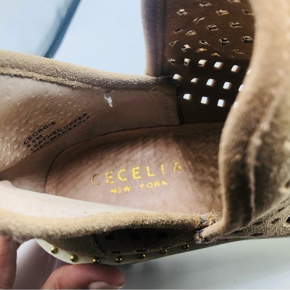 Cecelia‎ Warm Sand Suede Laser-cut Booties Size 6.5 - Picture 10 of 11